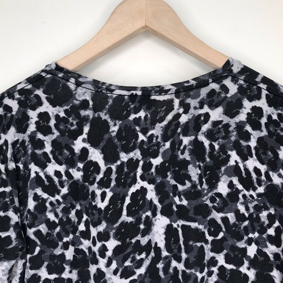 SOLD Witchery Animal Print Crew Neck Top XS - Picture 9 of 12